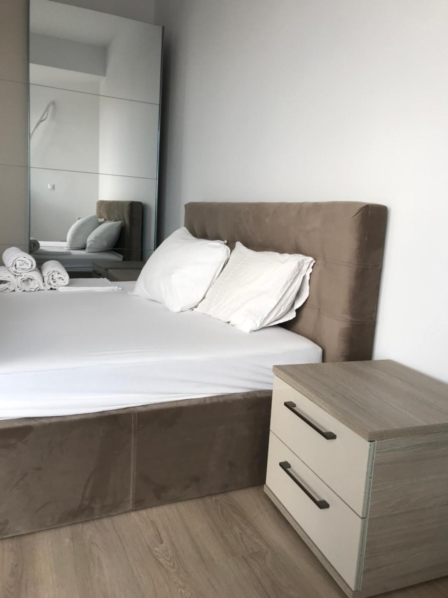 Apartament cu vedere la oraş